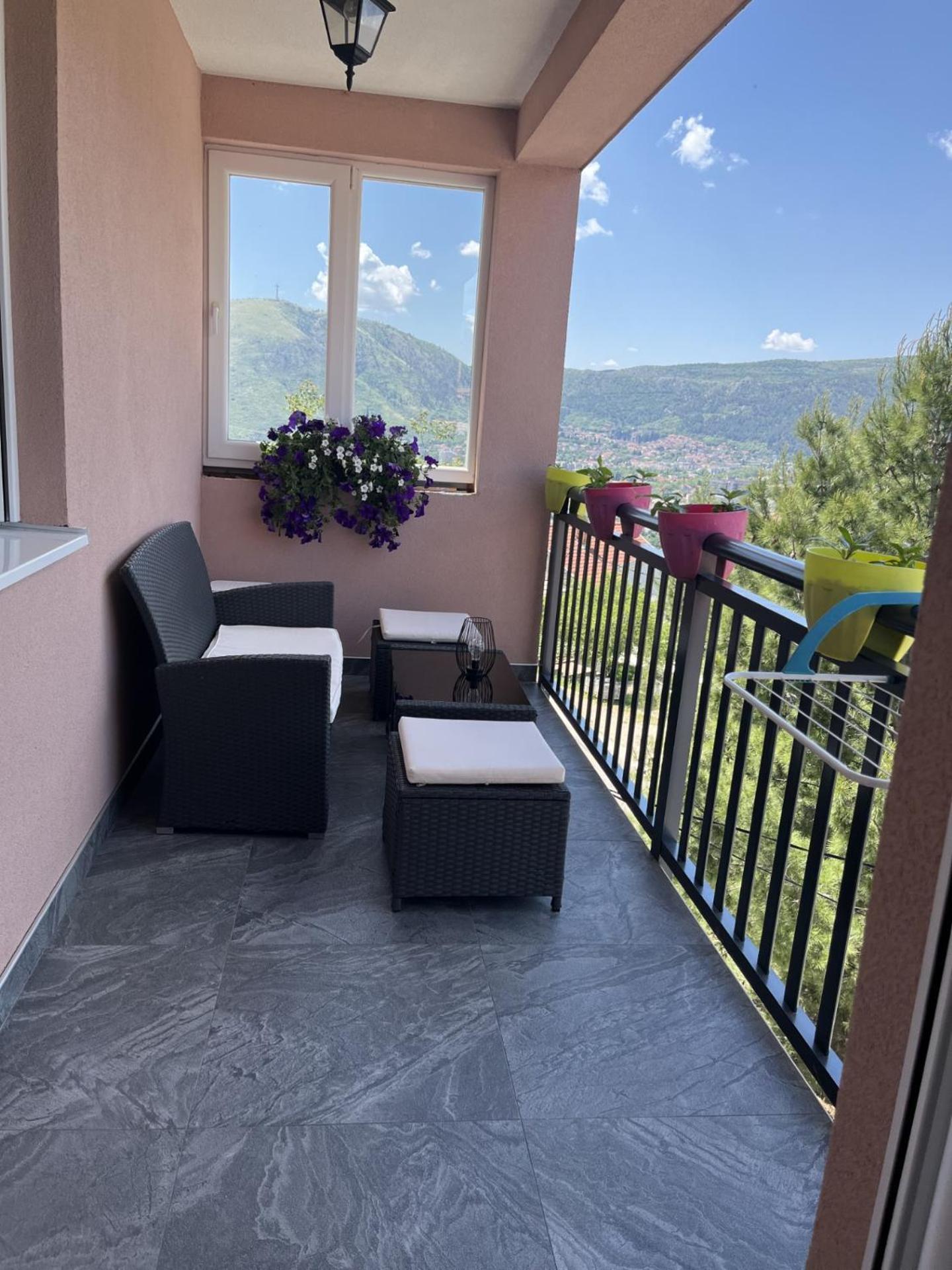 Skywalk House Villa Mostar Bagian luar foto