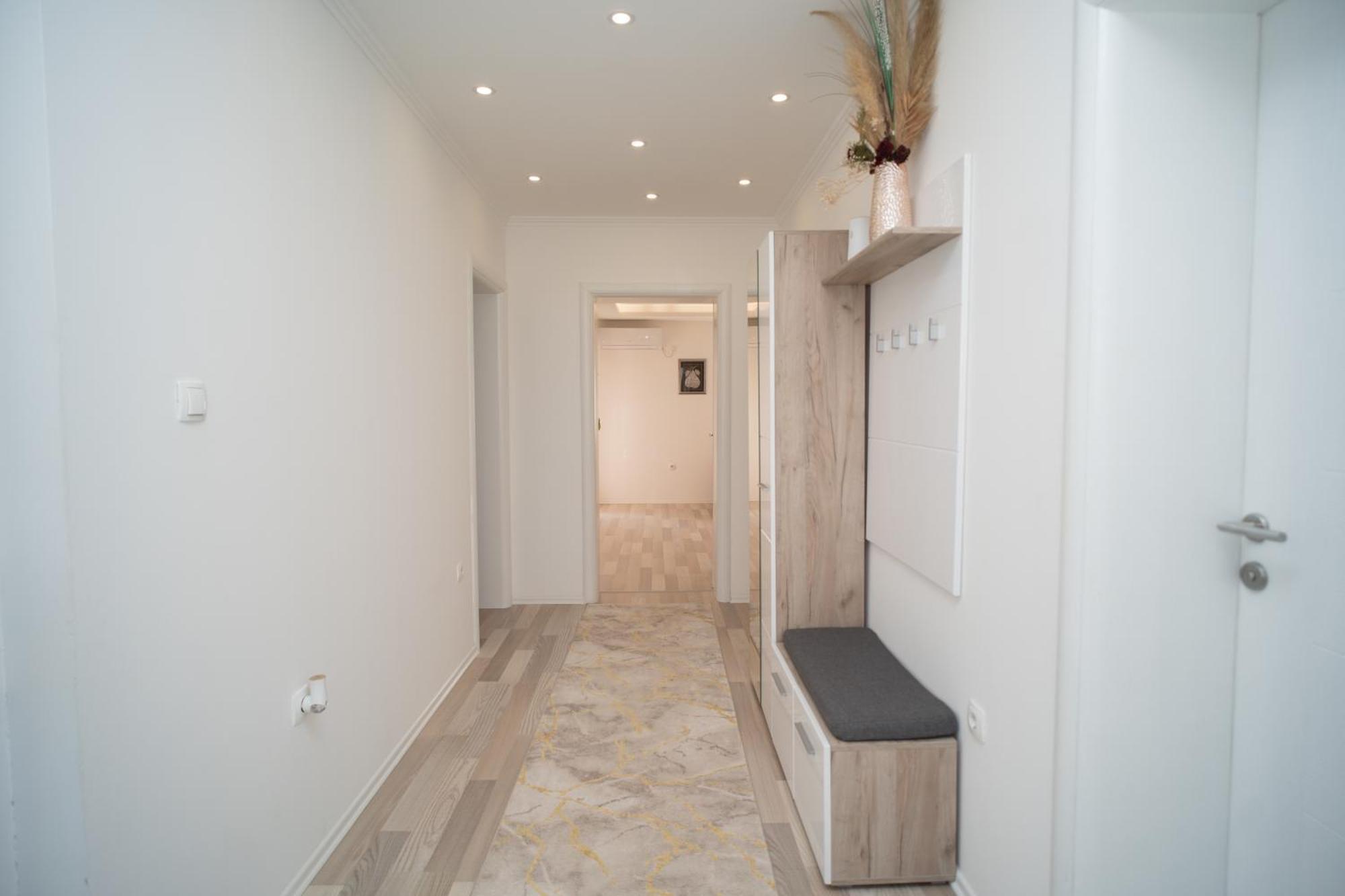 Skywalk House Villa Mostar Bagian luar foto
